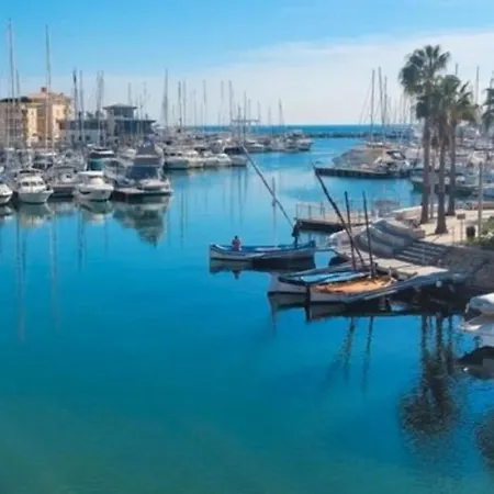 Prázdninový dům Sunny Fréjus
